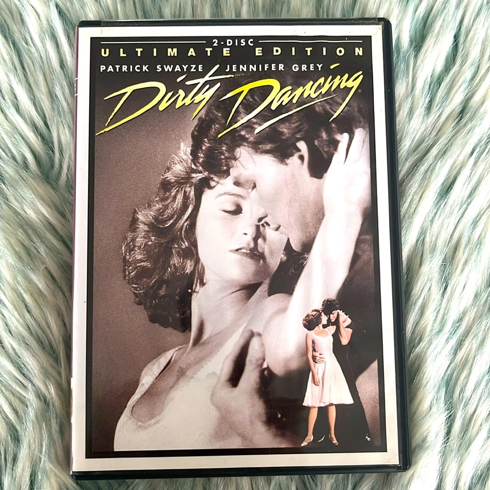 🌟Host Pick! 🌟Dirty Dancing 2 Disc Ultimate Edition 📀 DVD
